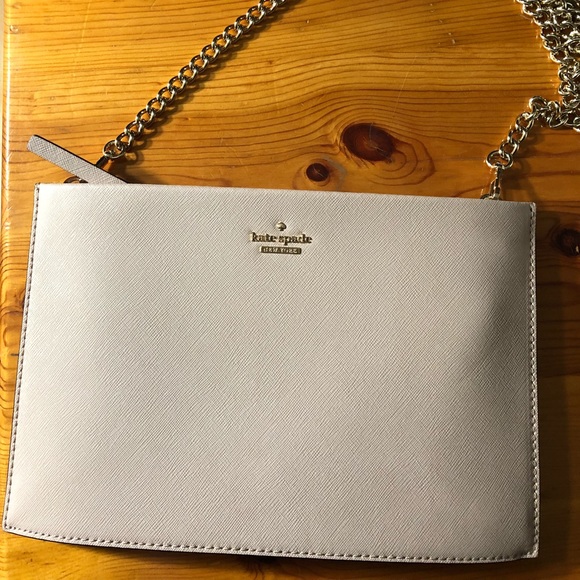 kate spade Handbags - Kate Spade Crossbody
